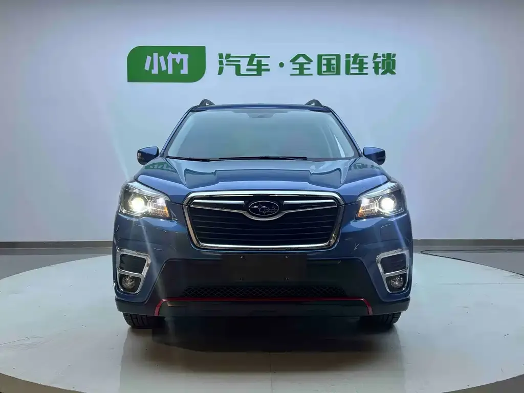 Subaru Forester — фото 2
