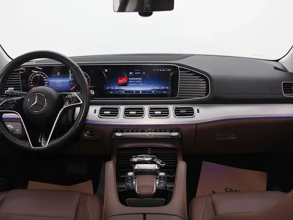Mercedes-Benz GLE — фото 10