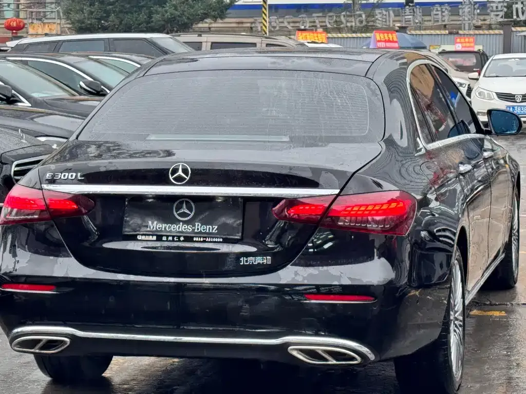 Mercedes-Benz E-Class 2023 из CN, фото 3