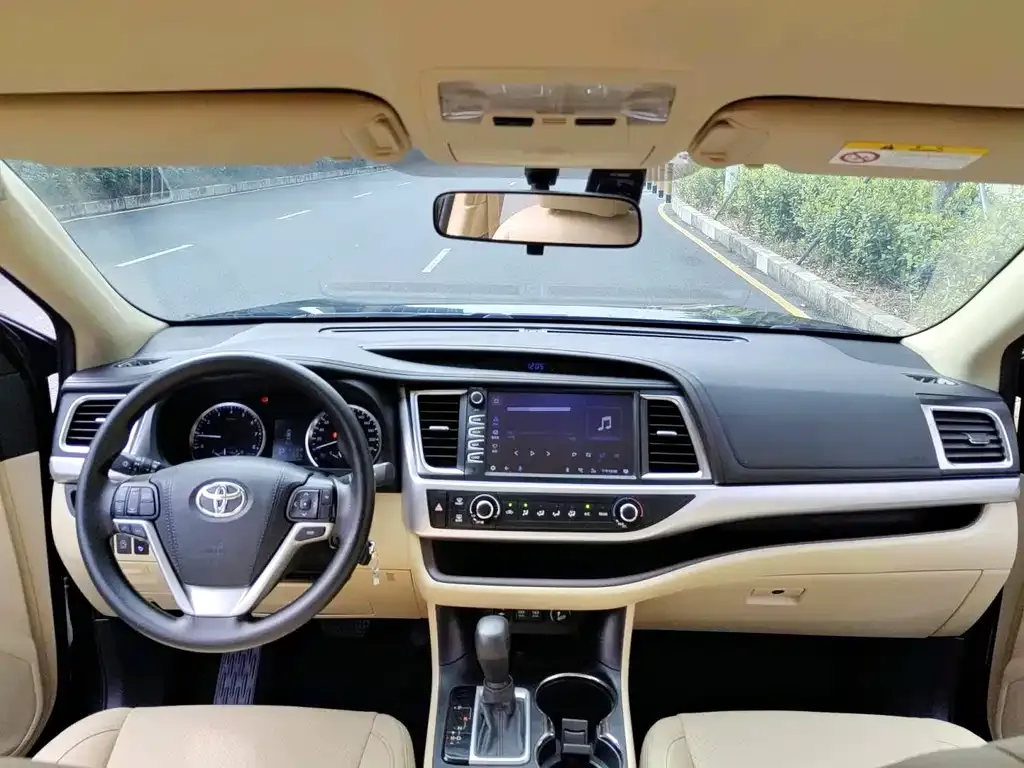 Toyota Highlander 2021 из CN, фото 5