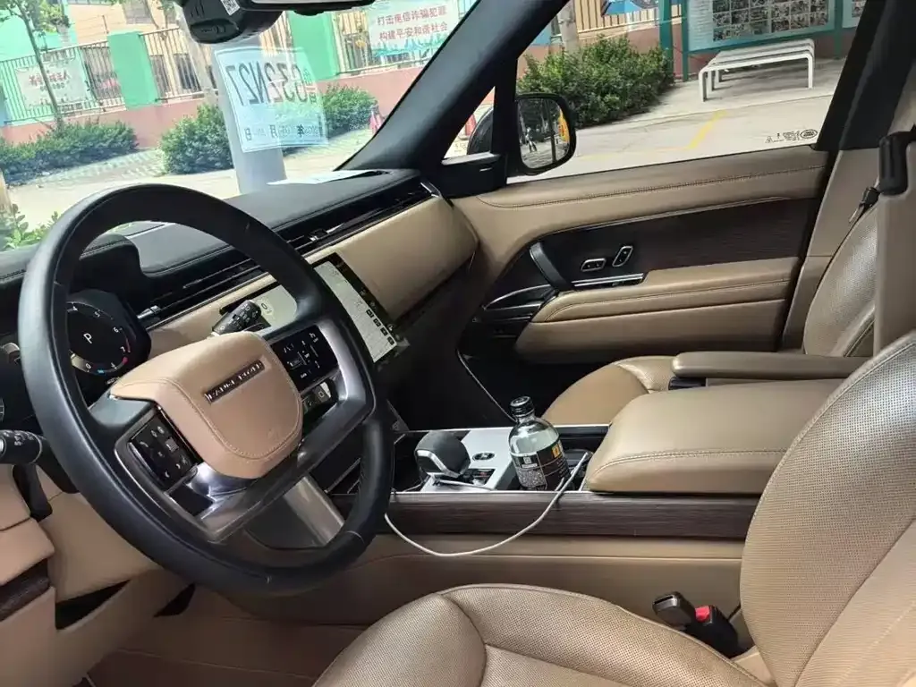 Land Rover Range Rover 2024 из CN, фото 4