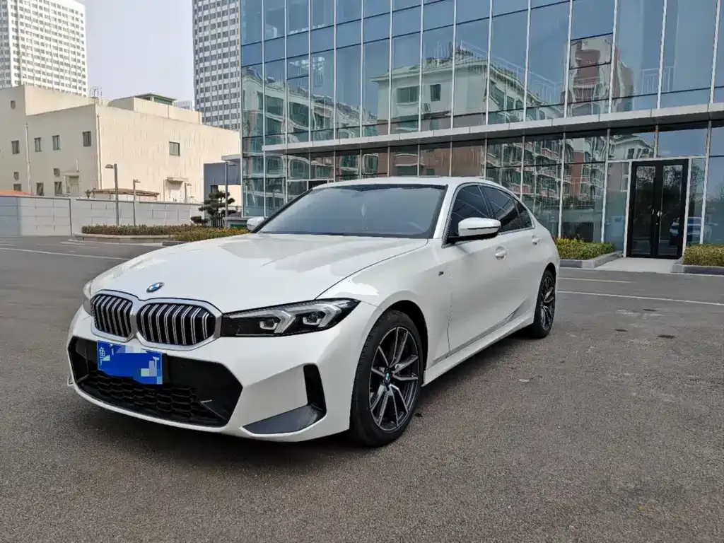 BMW 3 Series 2024 из CN, фото 1