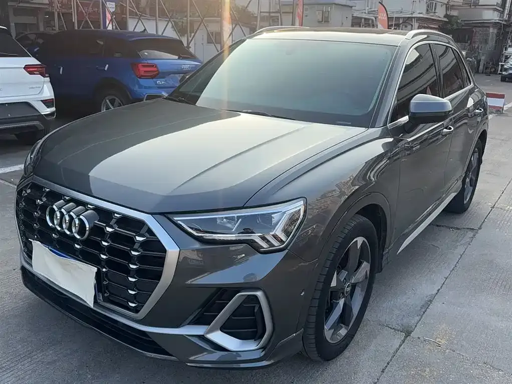 Audi Q3 2022 из CN, фото 1