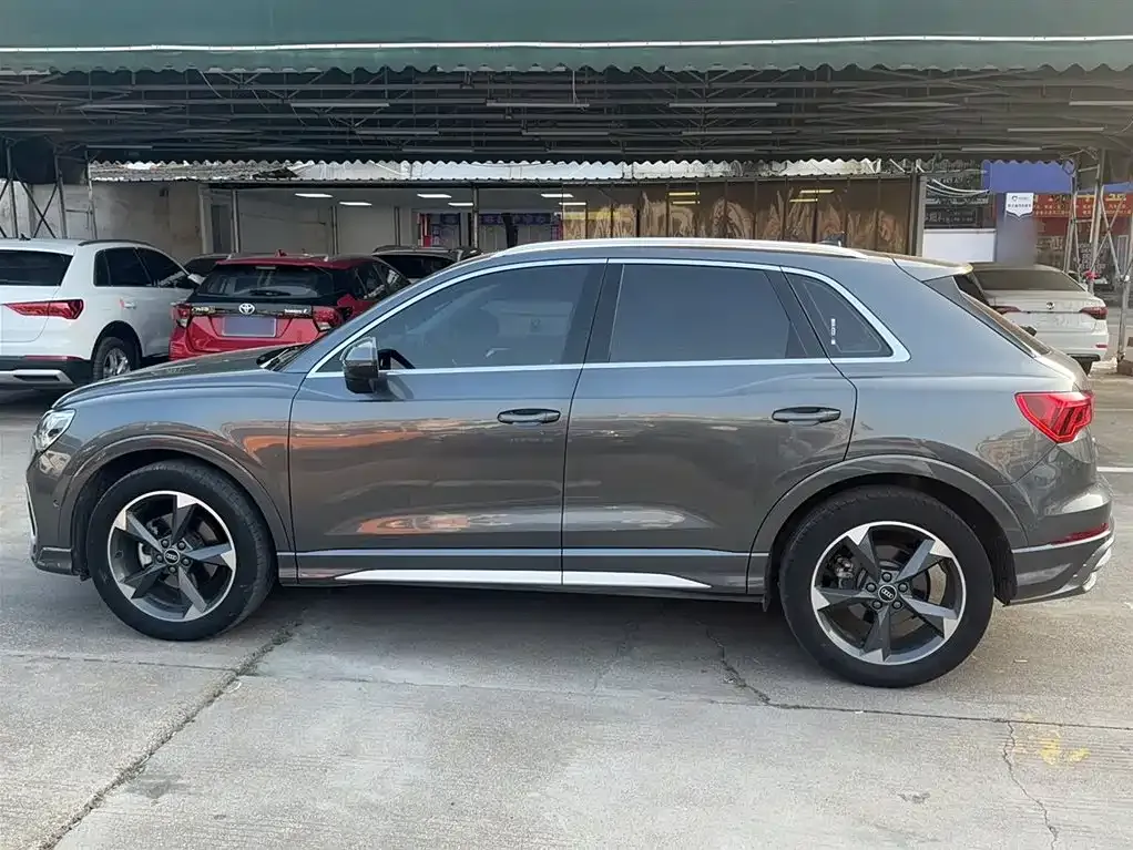 Audi Q3 2022 из CN, фото 6