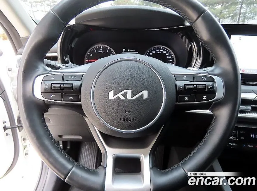 Kia K5 2022 из KR, фото 4