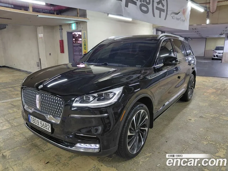 Lincoln Aviator — фото 1