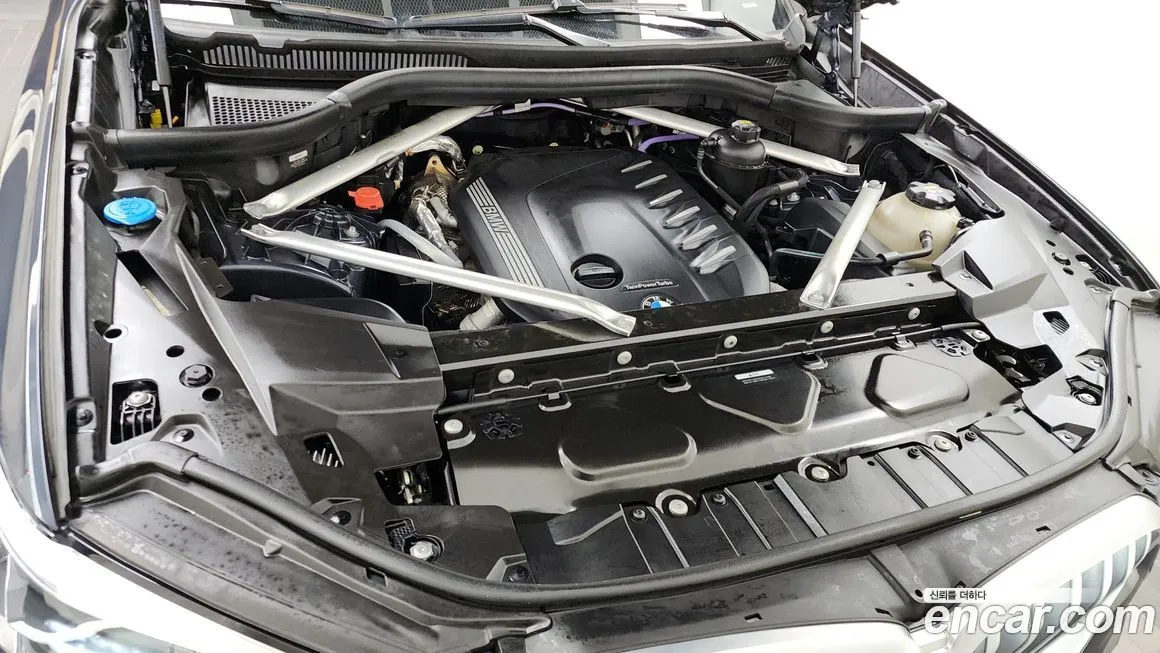 BMW X6 2021 из KR, фото 8