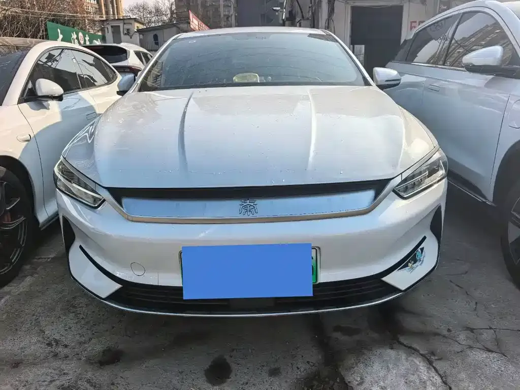 BYD Qin PLUS — фото 9