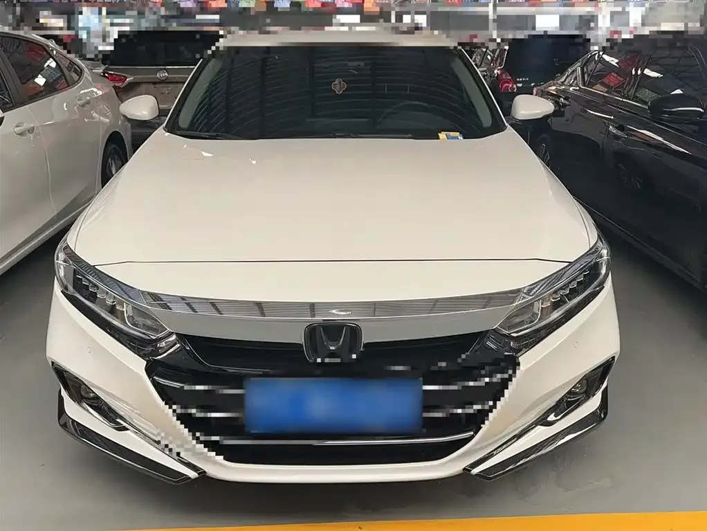 Honda Accord 2023 из CN, фото 10