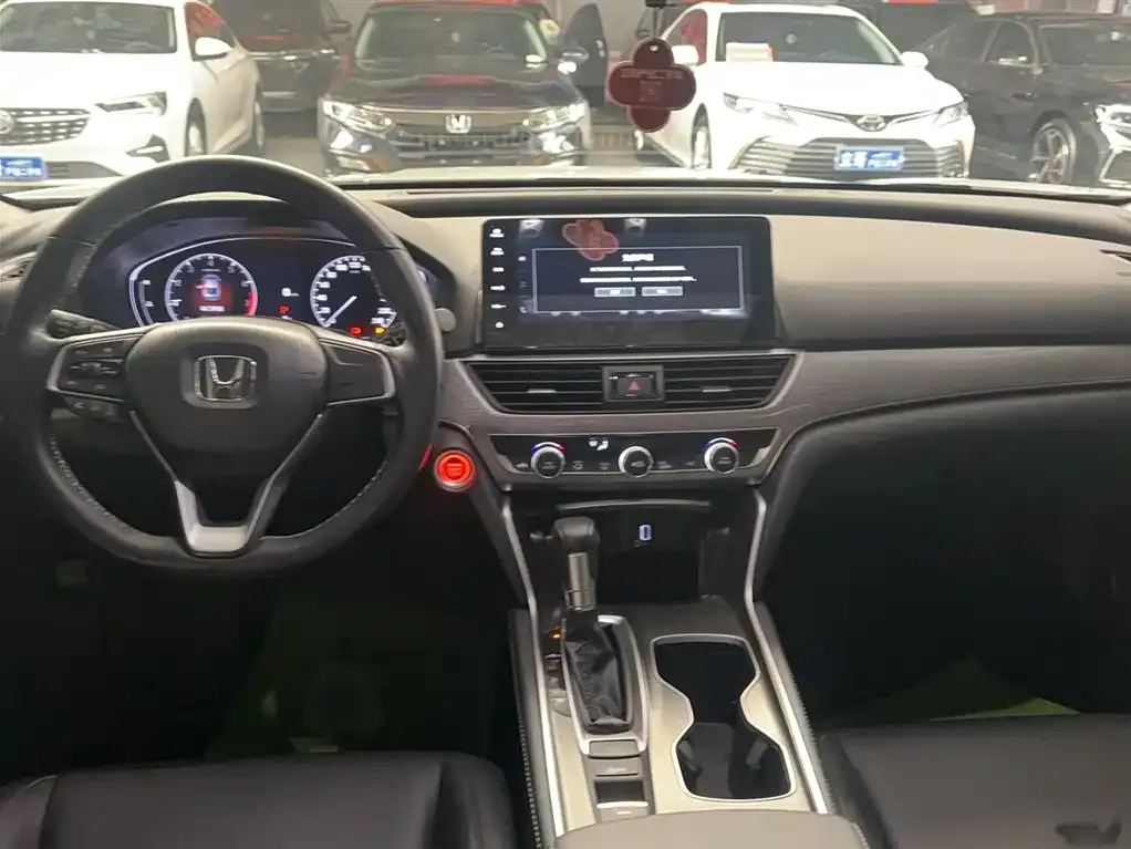 Honda Accord 2023 из CN, фото 9
