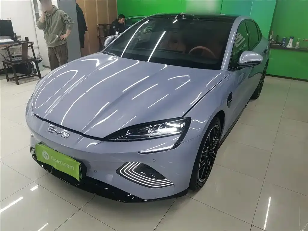 BYD Seal — фото 7