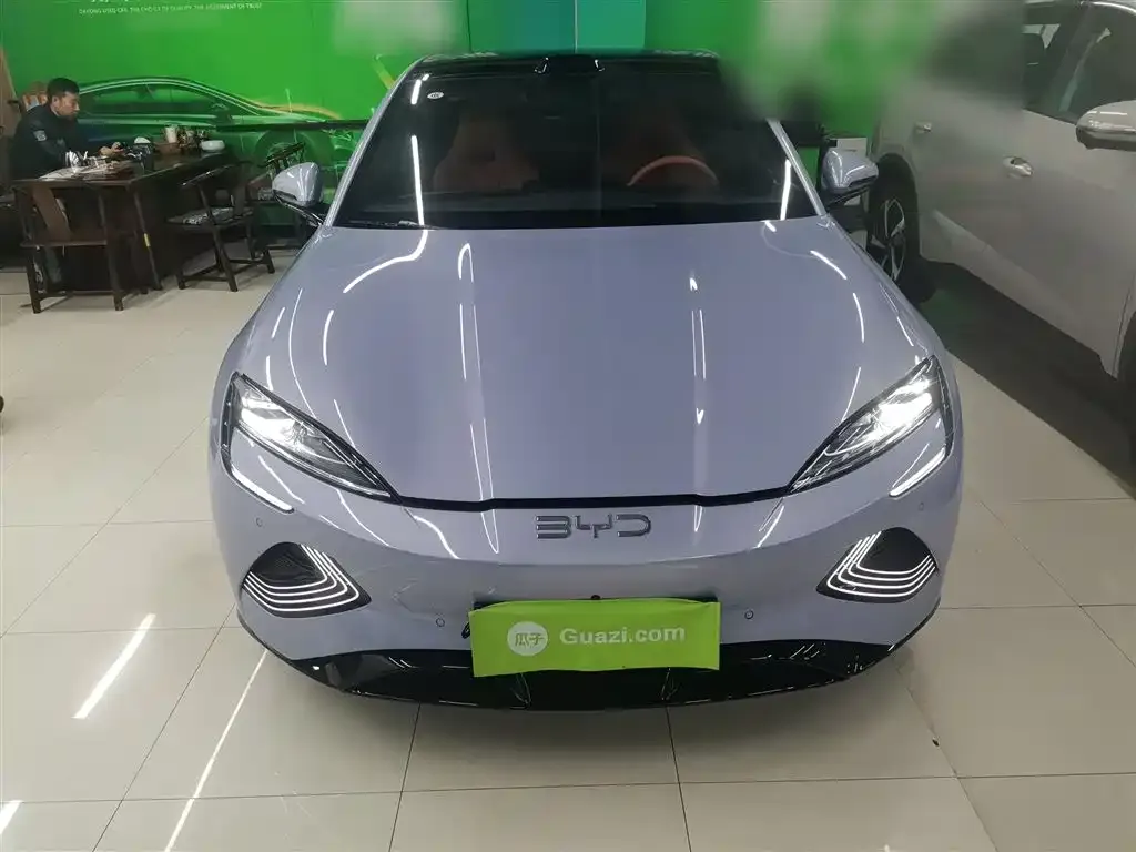 BYD Seal — фото 2