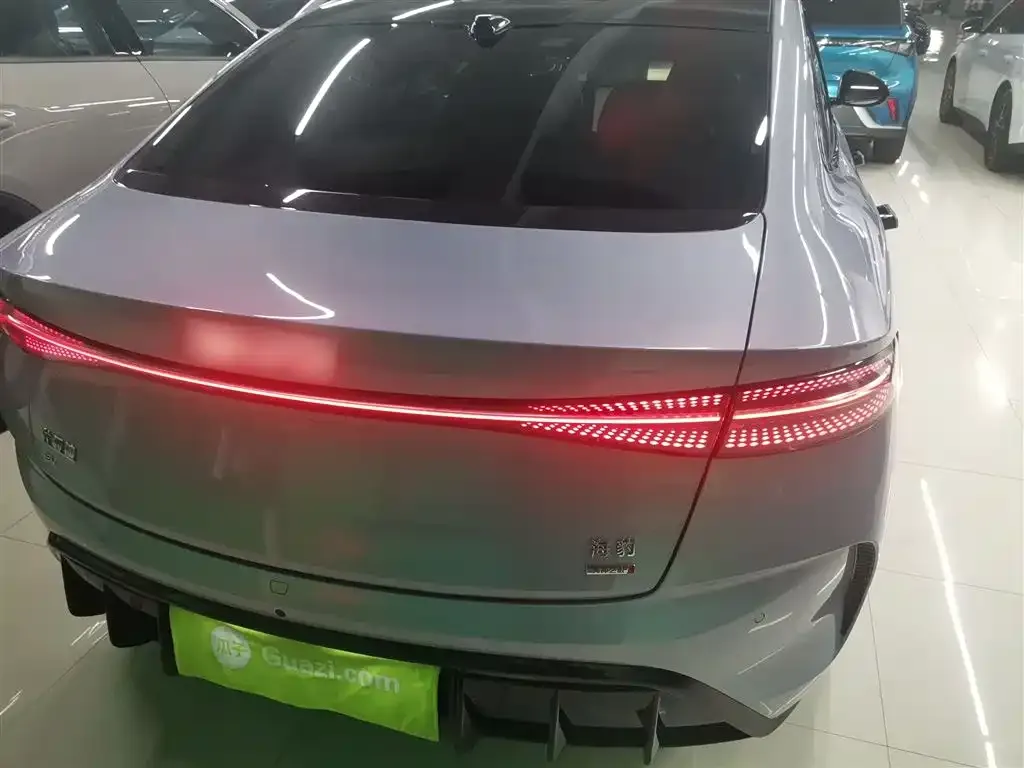BYD Seal — фото 4