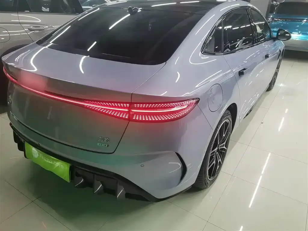 BYD Seal — фото 6