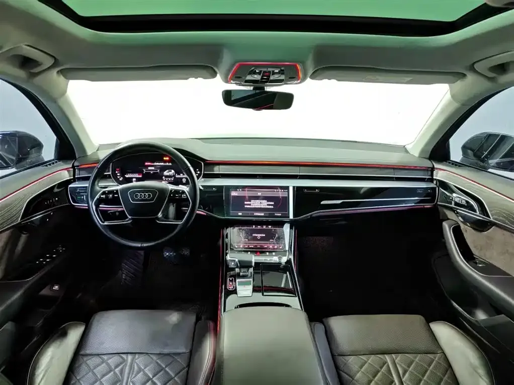 Audi A8 2022 из CN, фото 8