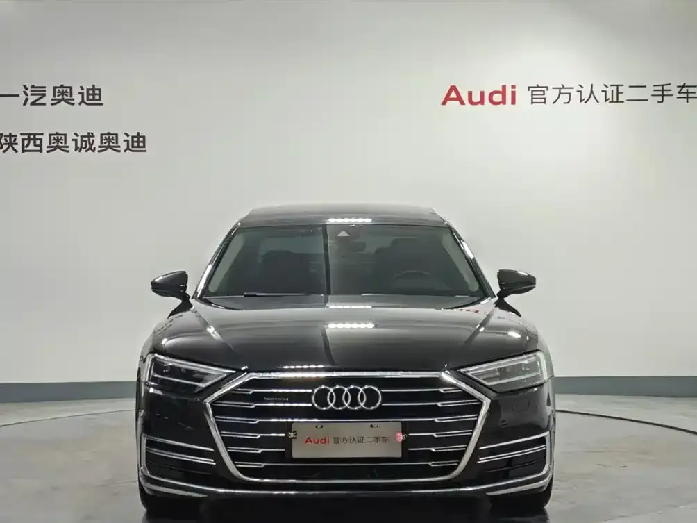 Audi A8 2022 из CN, фото 6
