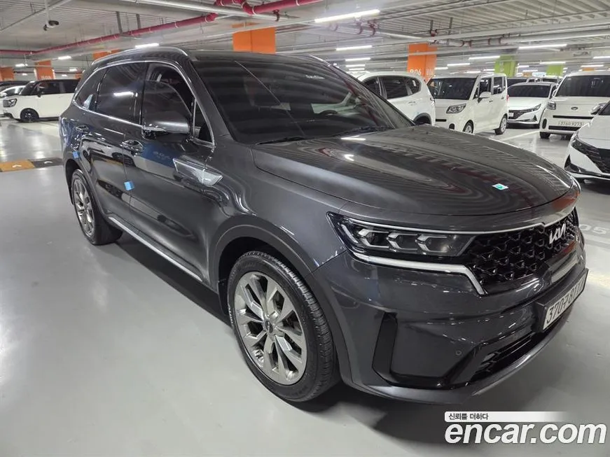 Kia Sorento — фото 10