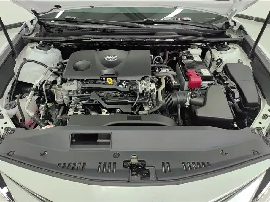 Toyota Camry 2023 из CN, фото 10