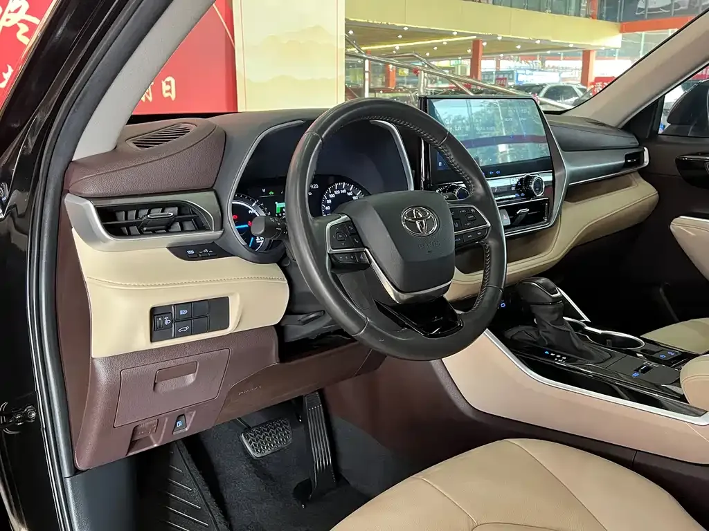 Toyota Highlander 2022 из CN, фото 6