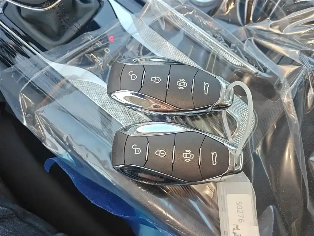 Hongqi H5 2026 из CN, фото 3