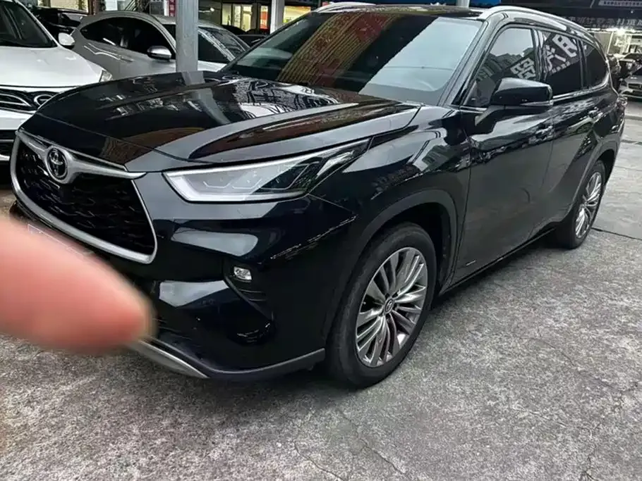 Toyota Highlander 2022 из CN, фото 1
