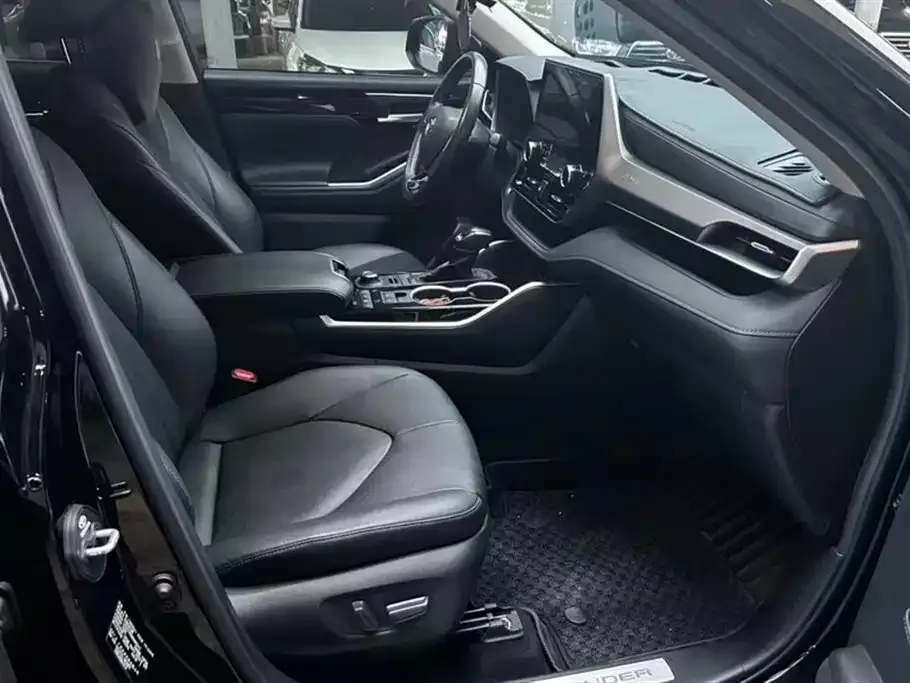 Toyota Highlander 2022 из CN, фото 8