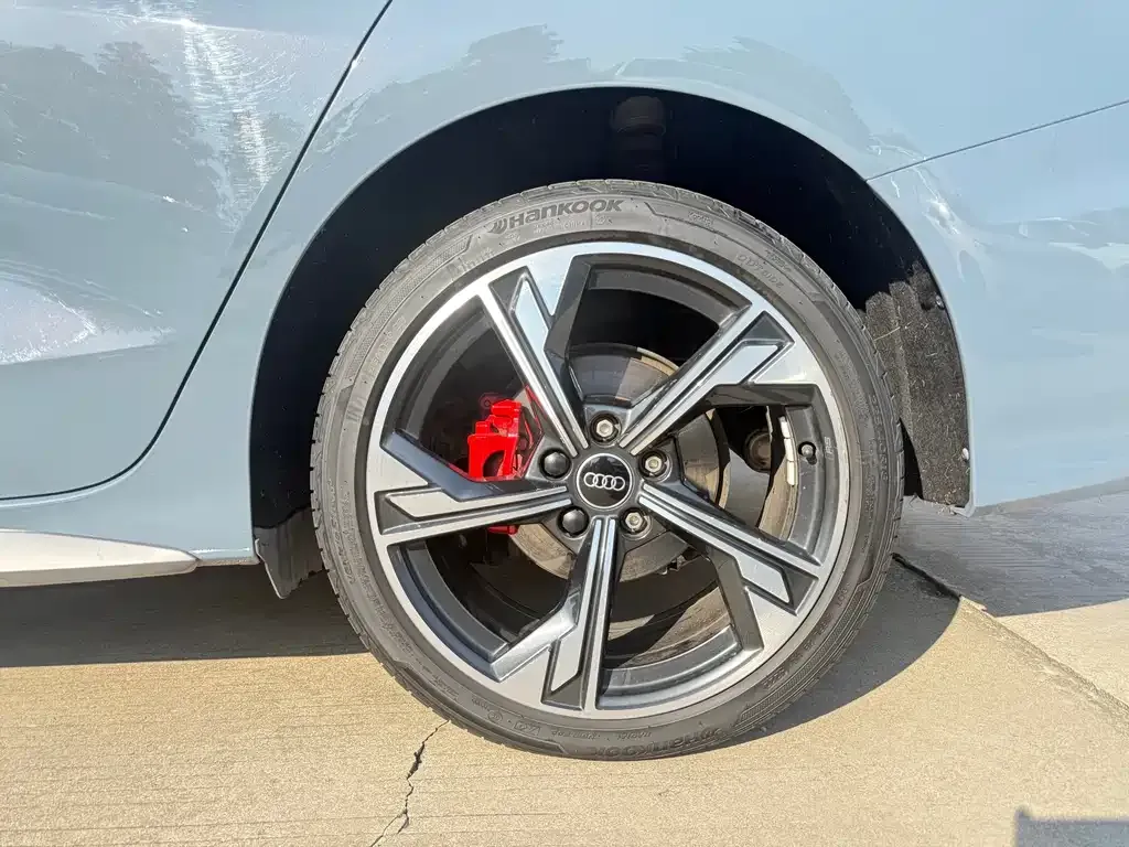 Audi A3 2023 из CN, фото 6