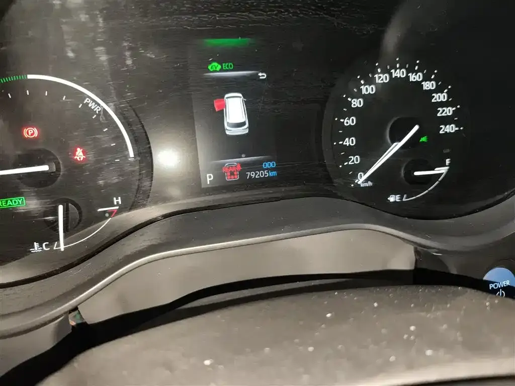 Toyota Granvia 2023 из CN, фото 3