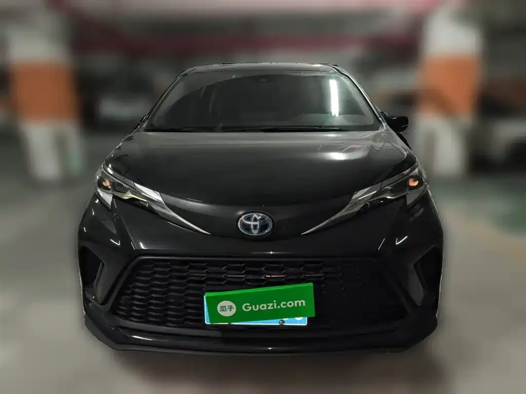 Toyota Granvia 2023 из CN, фото 5