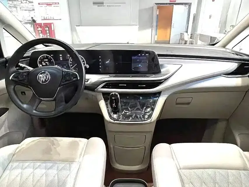 Buick GL8 2023 из CN, фото 8