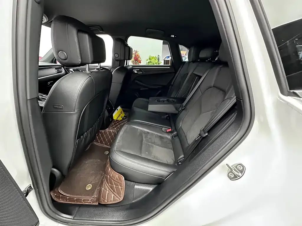 Porsche Macan 2021 из CN, фото 8
