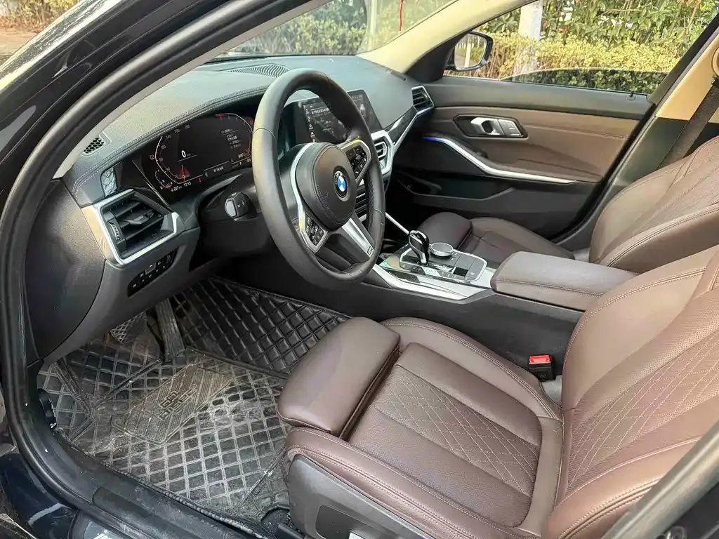 BMW 3 Series 2022 из CN, фото 5