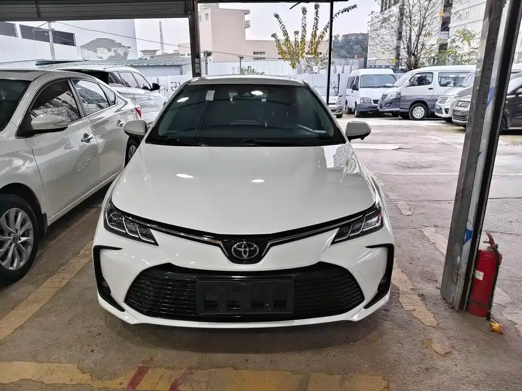 Toyota Corolla 2022 из CN, фото 4