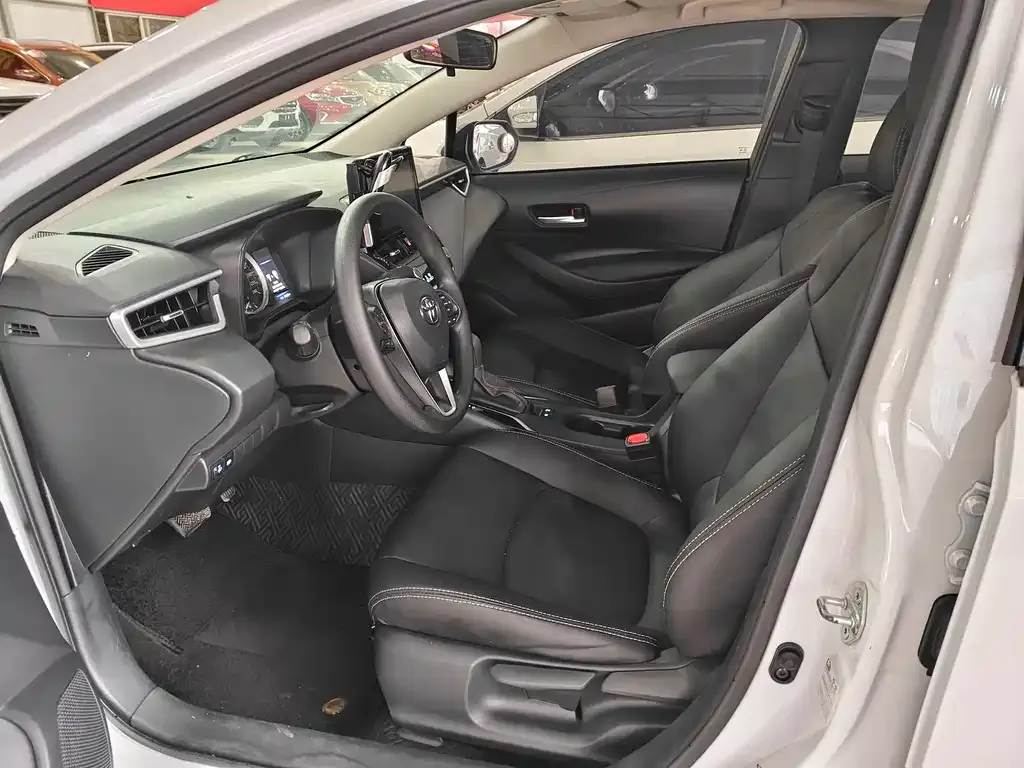 Toyota Corolla 2022 из CN, фото 10