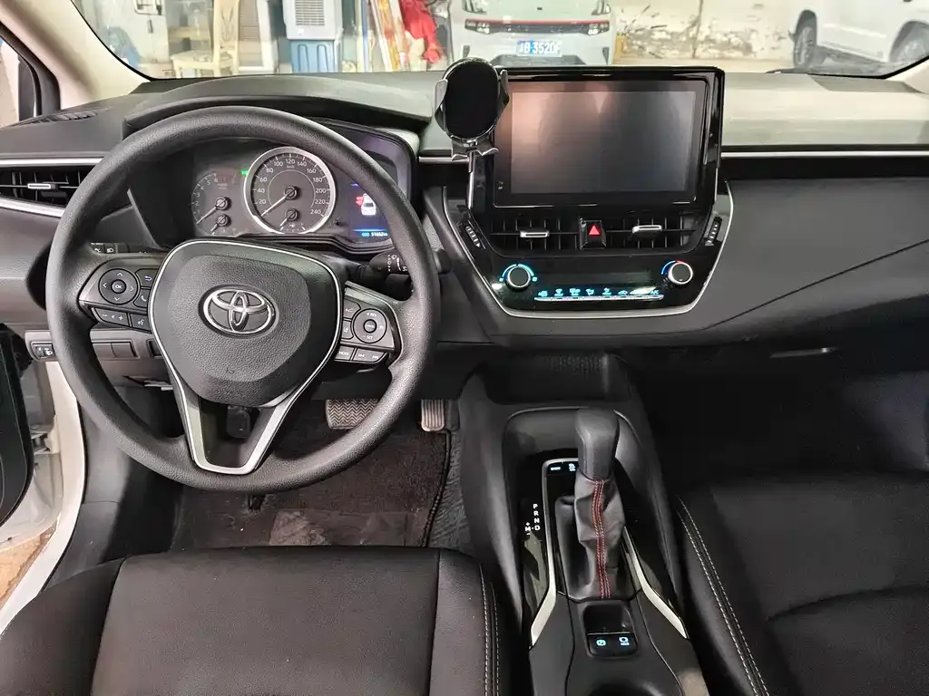 Toyota Corolla 2022 из CN, фото 5