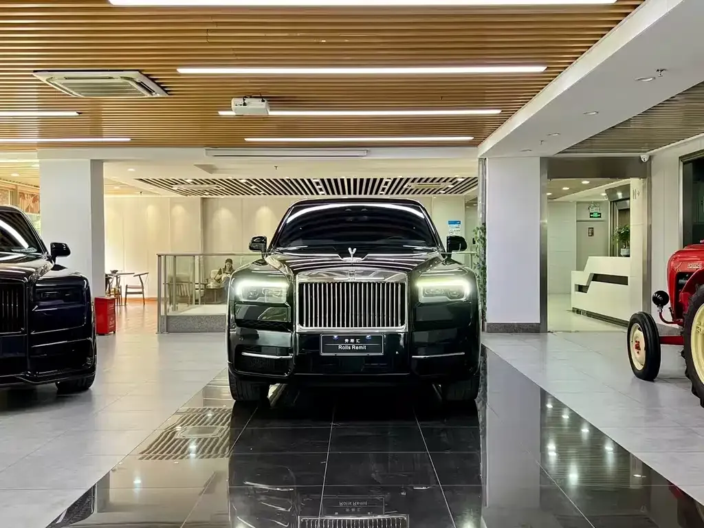 Rolls-Royce Cullinan 2021 из CN, фото 7