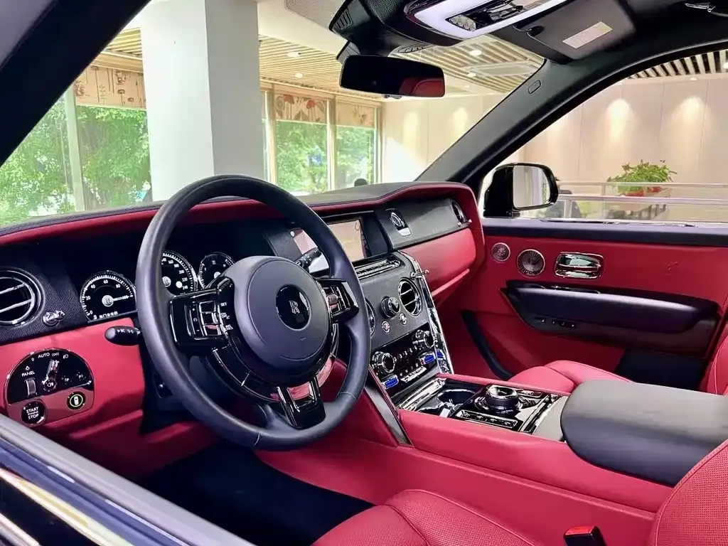 Rolls-Royce Cullinan 2021 из CN, фото 6