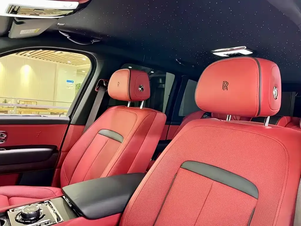 Rolls-Royce Cullinan 2021 из CN, фото 4