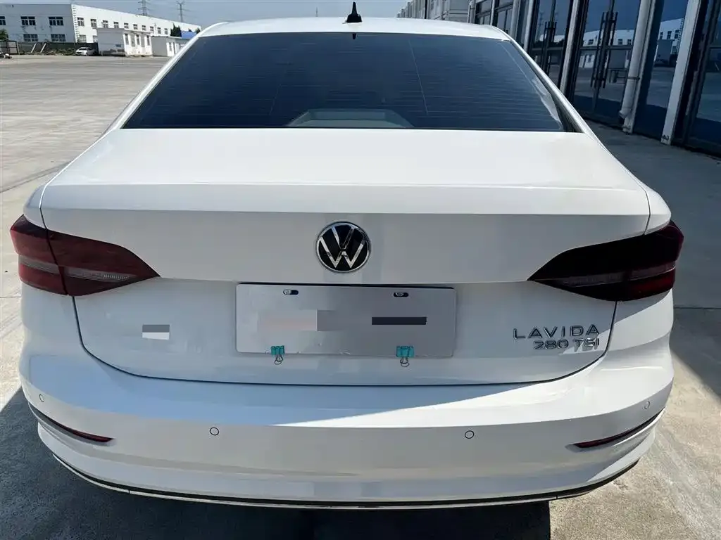 Volkswagen Lavida 2022 из CN, фото 6