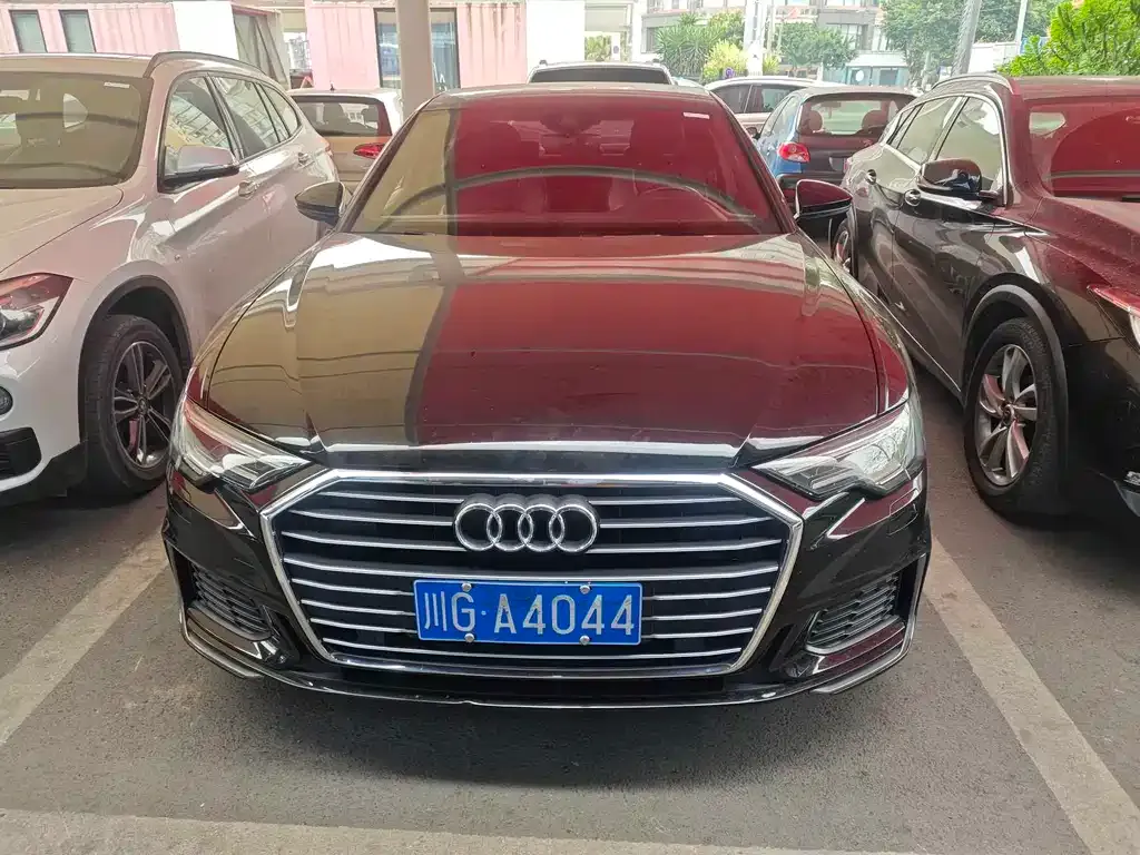Audi A6L 2022 из CN, фото 5