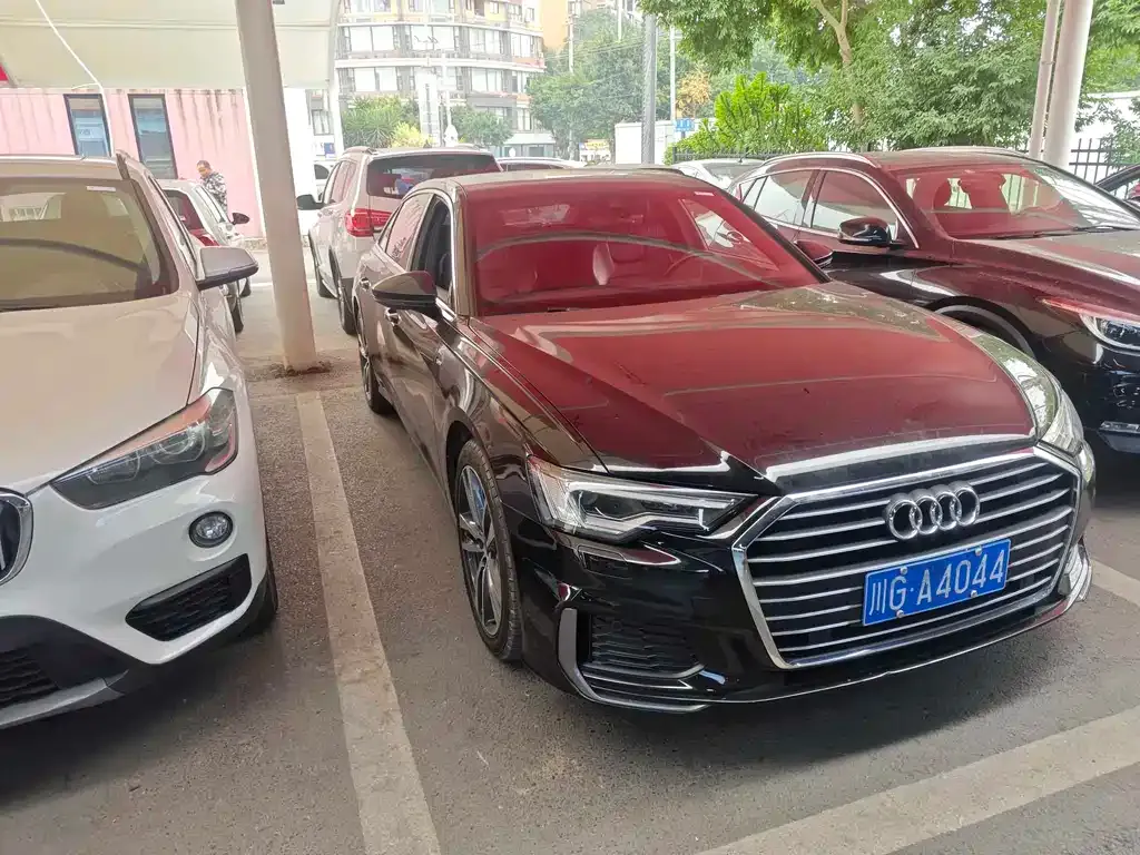 Audi A6L 2022 из CN, фото 4