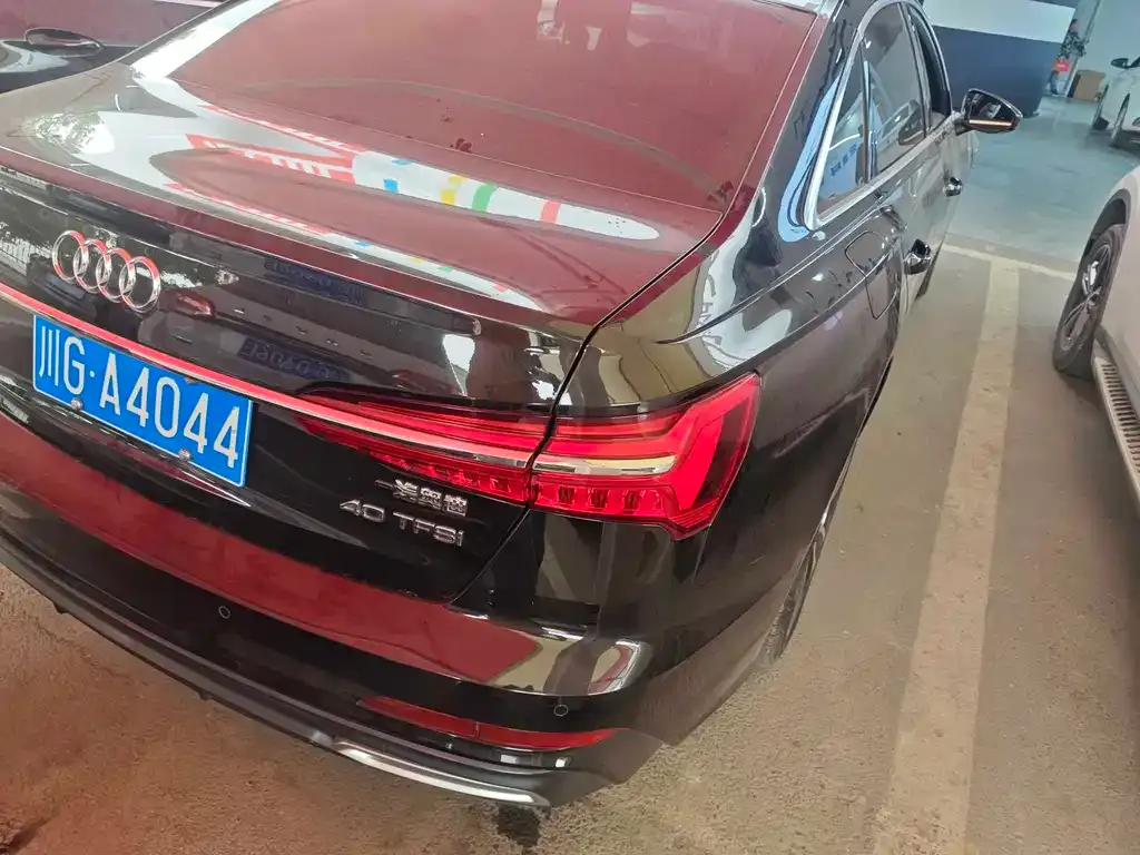 Audi A6L 2022 из CN, фото 3