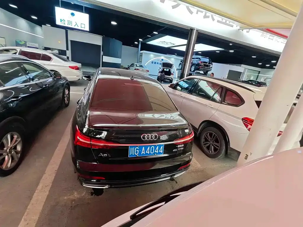 Audi A6L 2022 из CN, фото 7