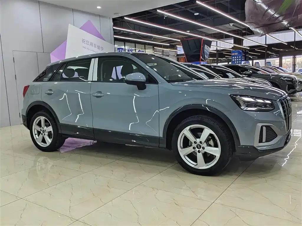 Audi Q2L 2023 из CN, фото 6