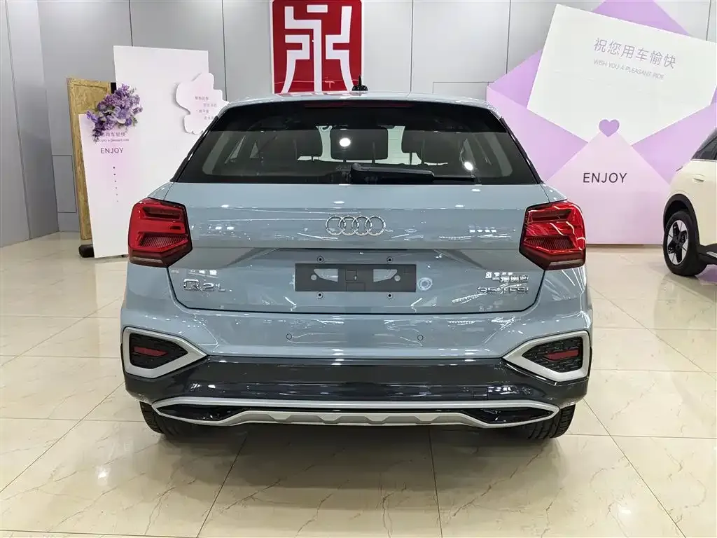 Audi Q2L 2023 из CN, фото 5
