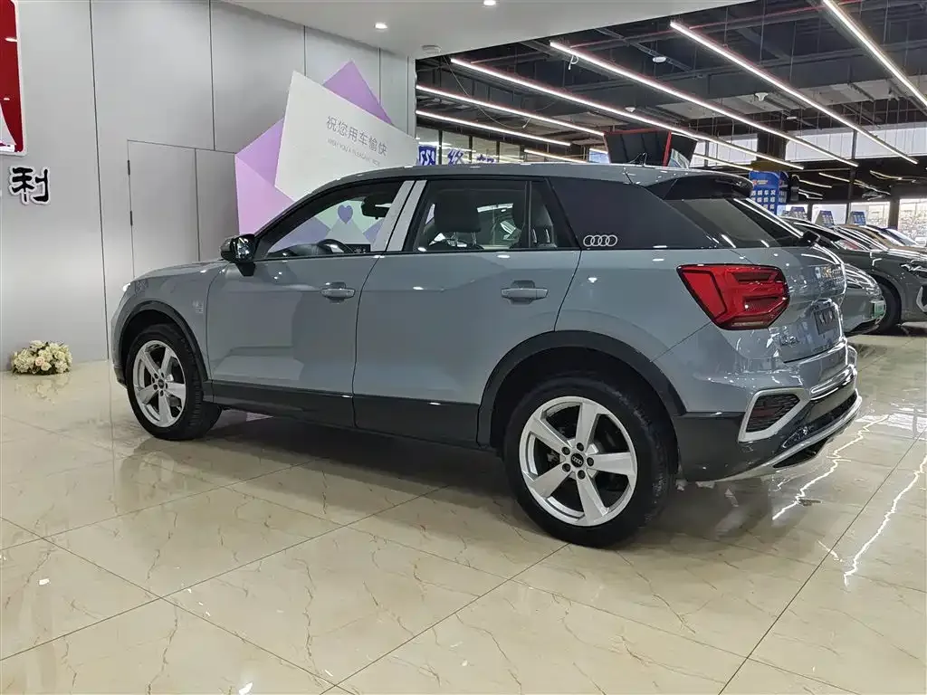 Audi Q2L 2023 из CN, фото 8