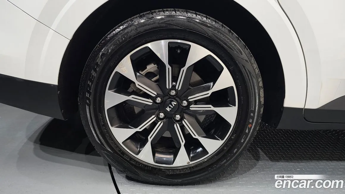 Kia Carnival 2021 из KR, фото 9