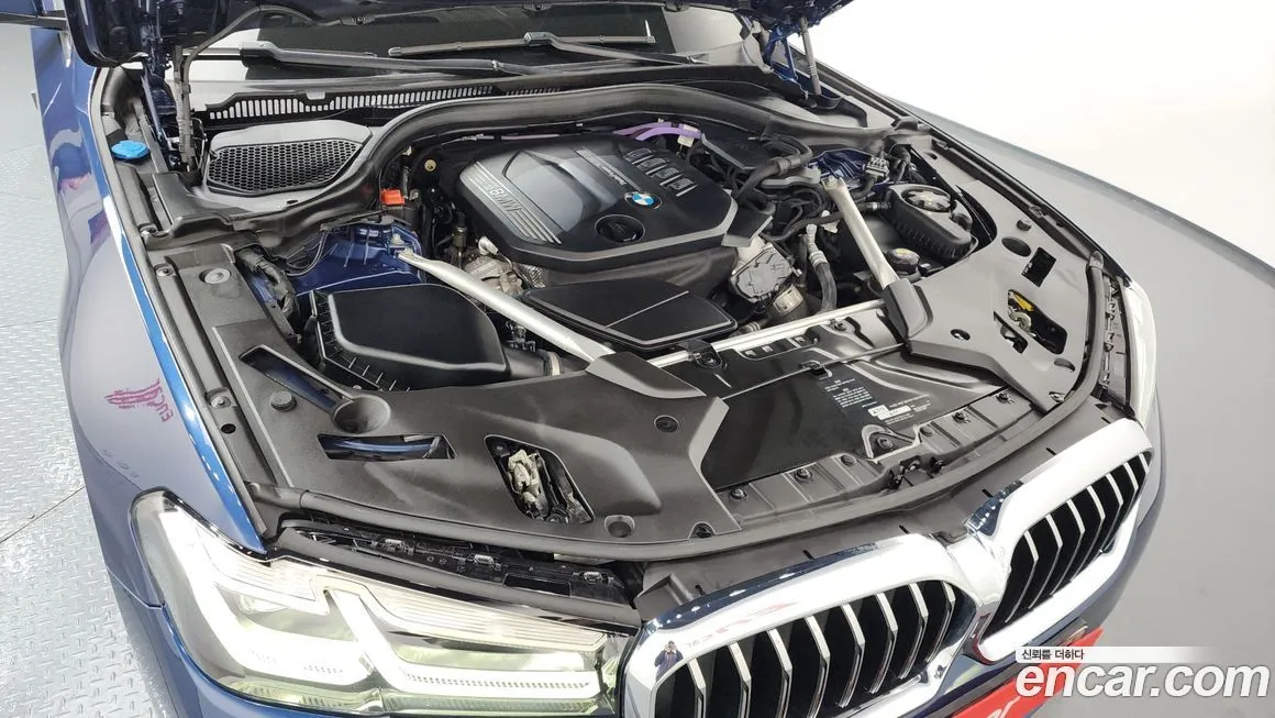 BMW 5-Series 2021 из KR, фото 8