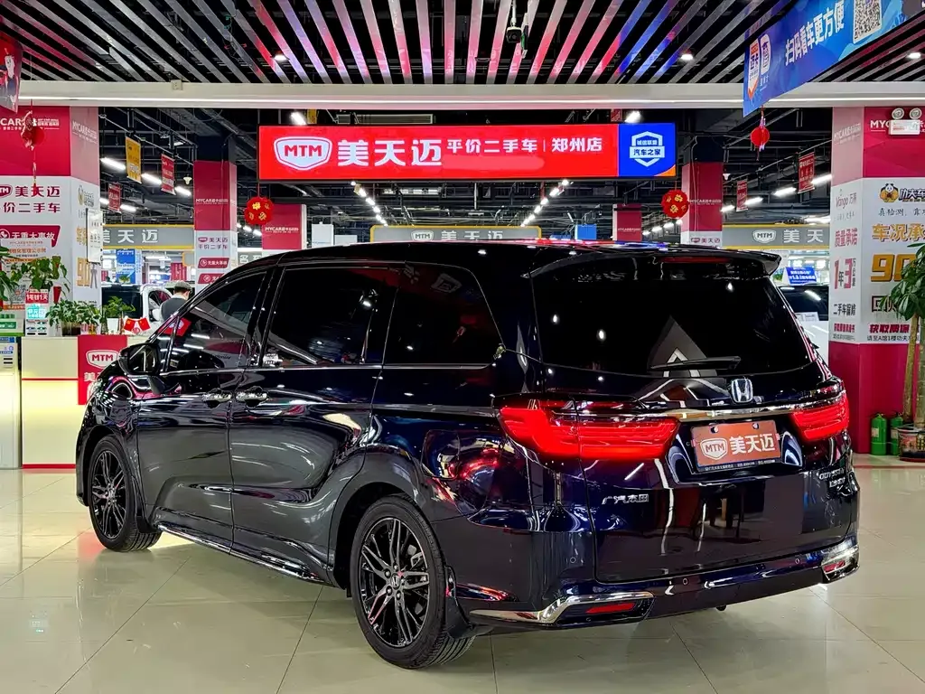 Honda Odyssey 2023 из CN, фото 10