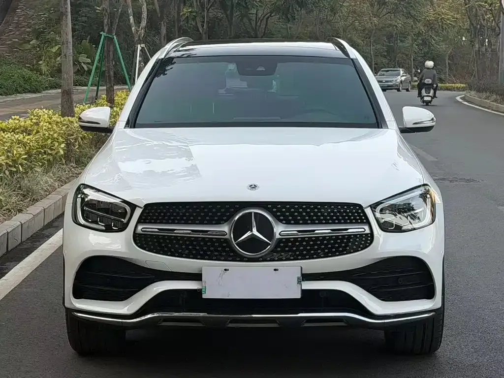 Mercedes-Benz GLC 2023 из CN, фото 1